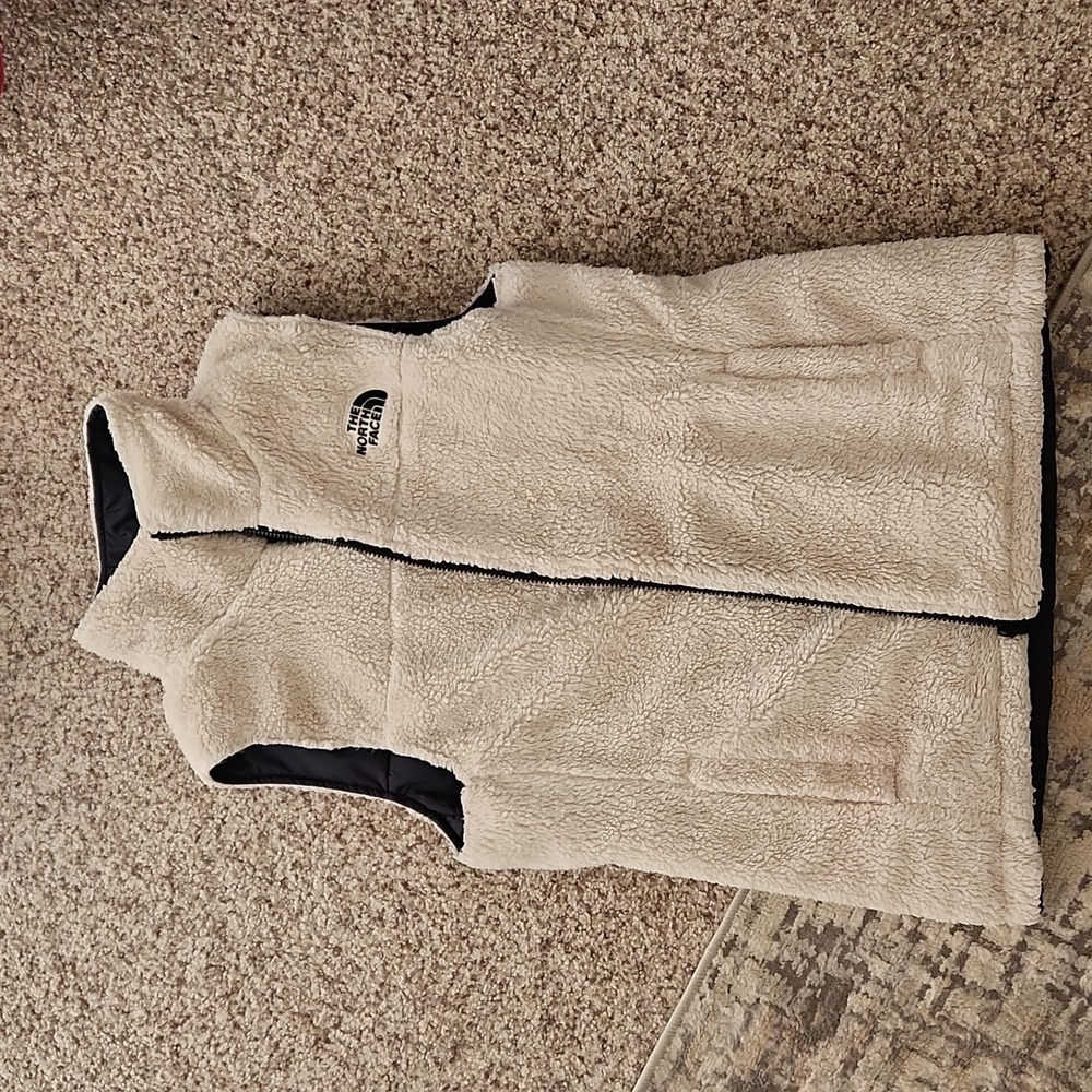 The north face reversible vest